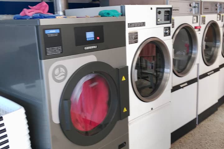 Laundry NET Empuriabrava -Drying clothes